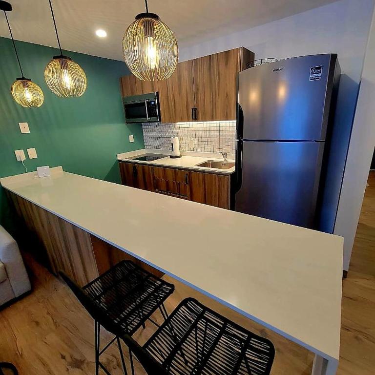 Modern Playacar Condo with Poolside Views & Nature - Apartamento de 1 dormitorio - 8