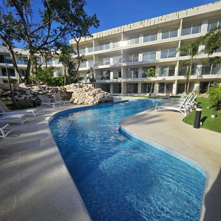 Modern Playacar Condo with Poolside Views & Nature - Apartamento de 1 dormitorio - 34