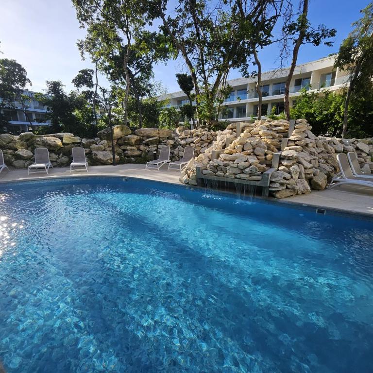 Modern Playacar Condo with Poolside Views & Nature - Apartamento de 1 dormitorio - 35