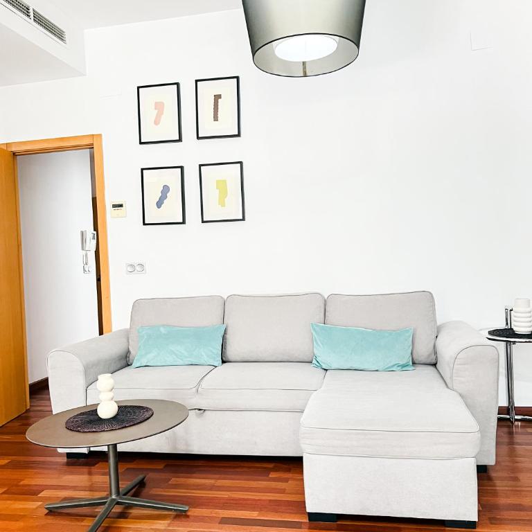 Happy Apartments Valencia - One-Bedroom Apartment (4 Adults) - 9