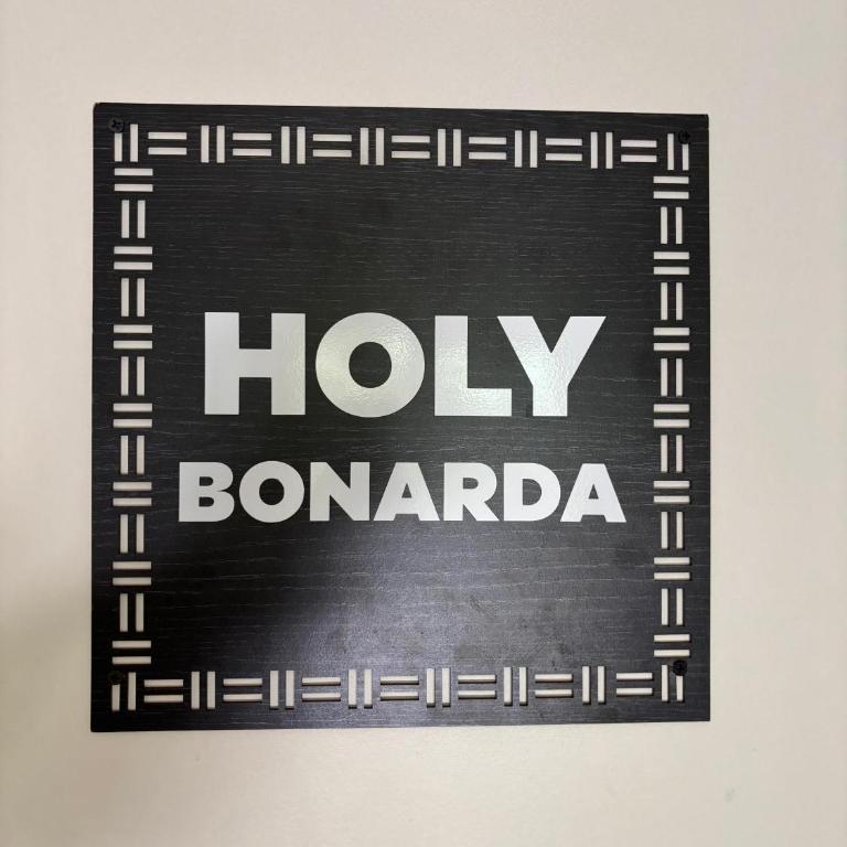 Holy Wine - Suite - 4