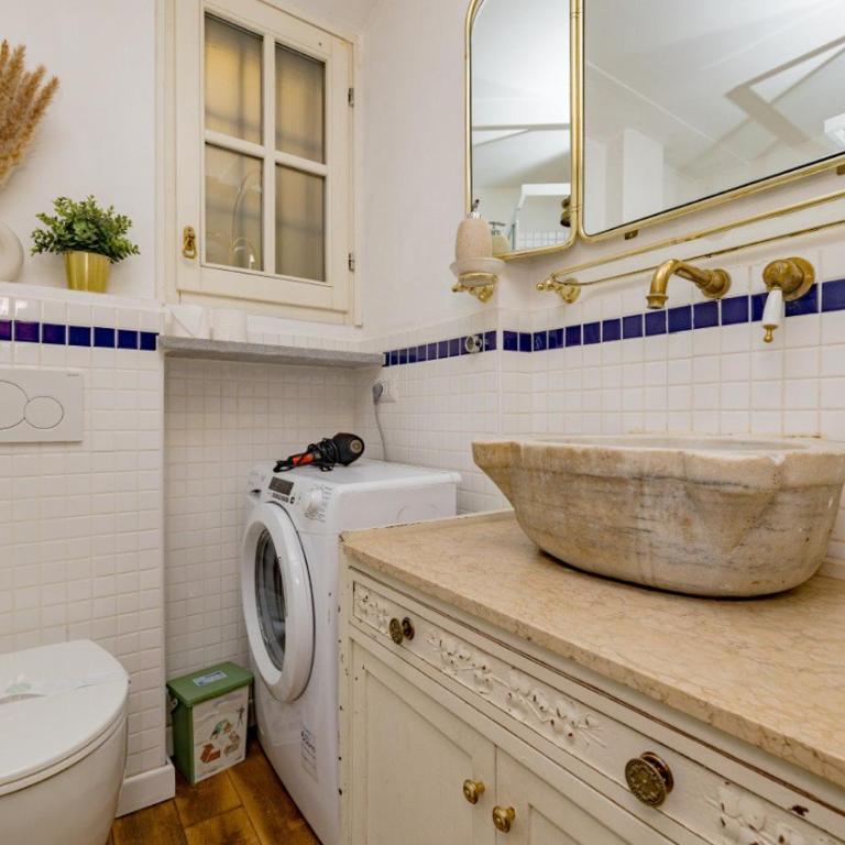 Charme Loft - 5 min Duomo - One-Bedroom Apartment - 10