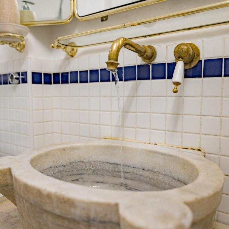 Charme Loft - 5 min Duomo - One-Bedroom Apartment - 8