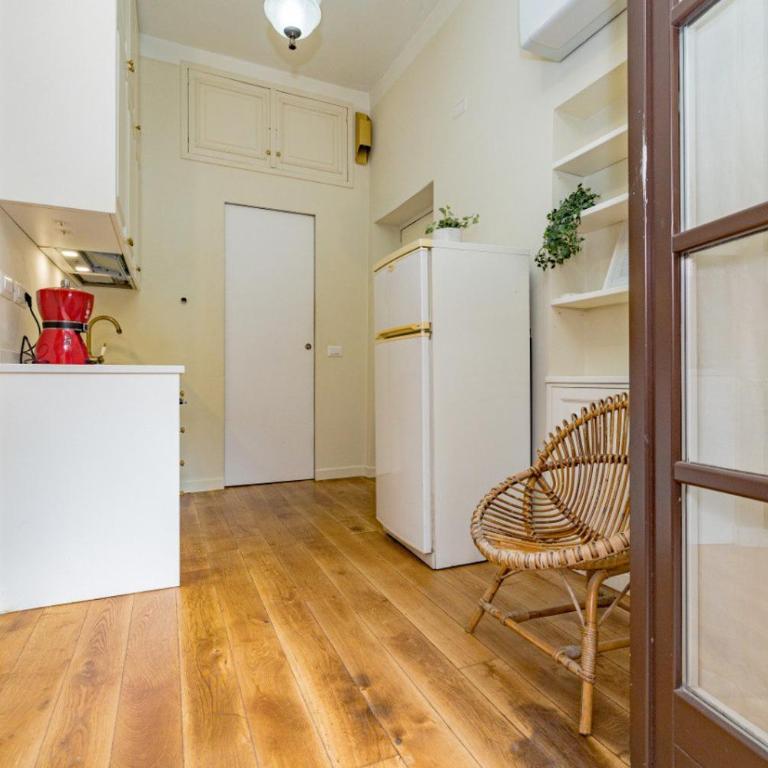 Charme Loft - 5 min Duomo - One-Bedroom Apartment - 12