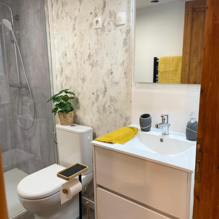 Cosy appart en plein centre - 2 guests - Appartamento con 1 Camera da Letto - 9