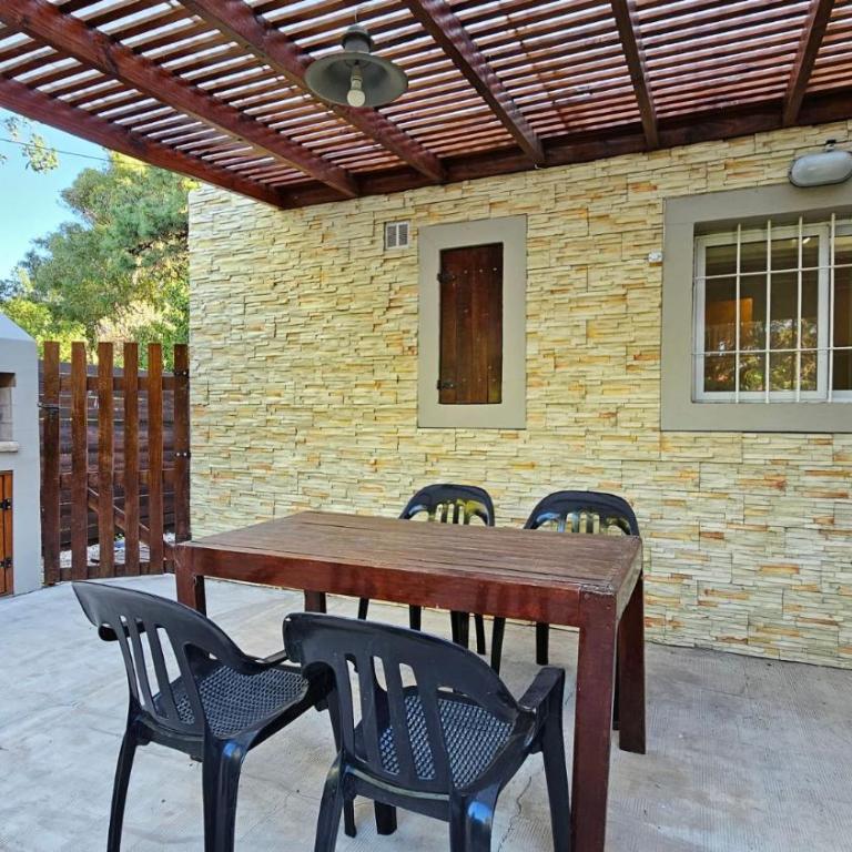 Casa Ocozol a 100 metros de la playa en Pinamar - Casa de 2 dormitorios - 28