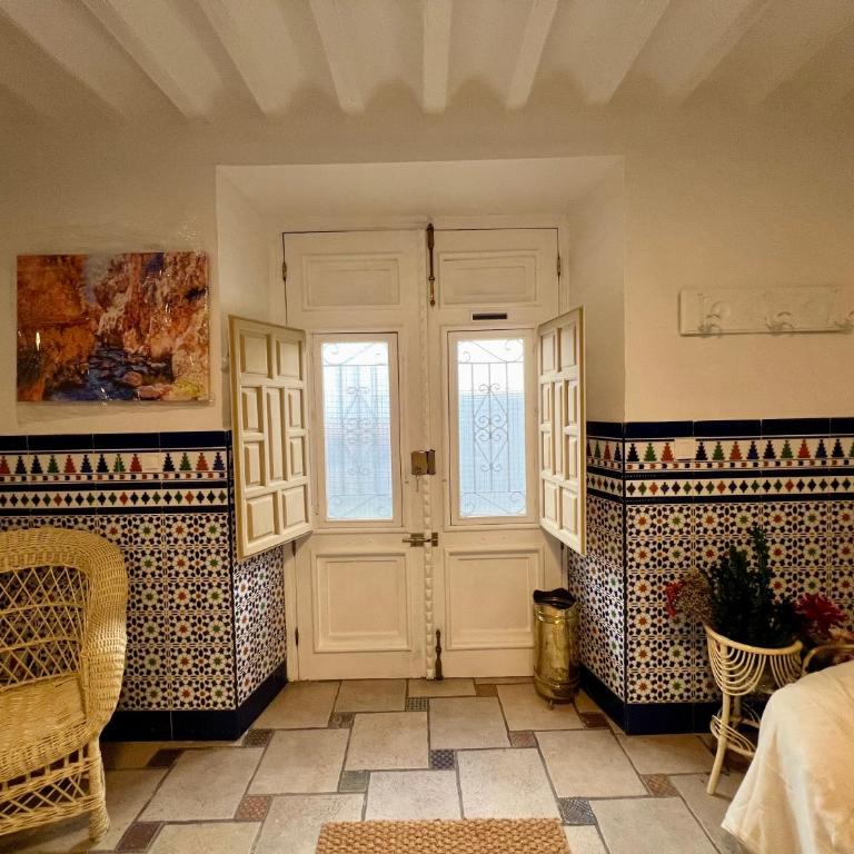 Los colores de Cazorla - Three-Bedroom House - 3