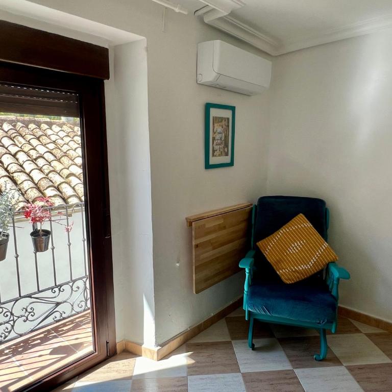 Los colores de Cazorla - Three-Bedroom House - 8