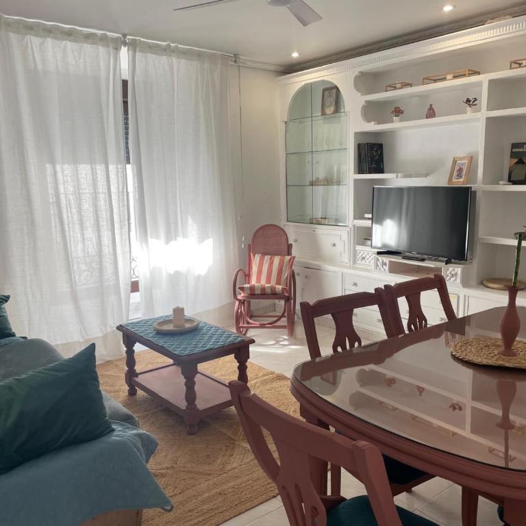 Los colores de Cazorla - Three-Bedroom House - 22