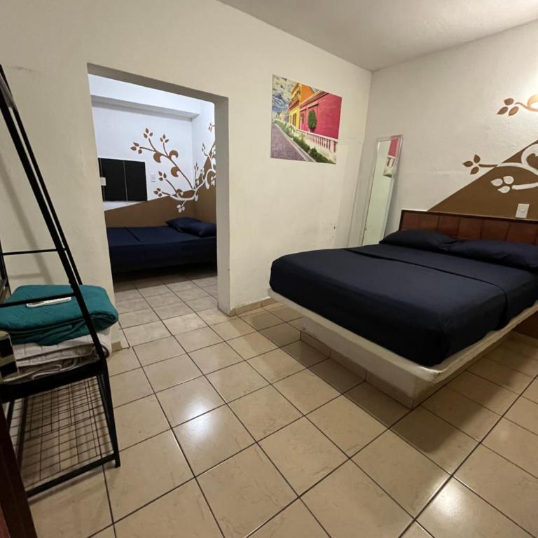 Hotel Perla Mazatlan - Family Room with Bathroom - 4