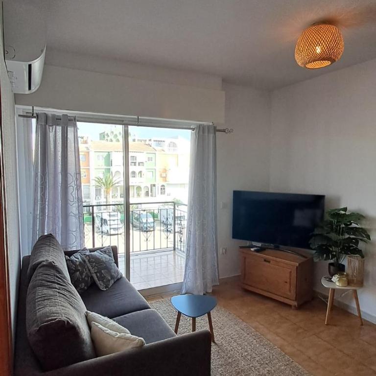 Casa Eliseos Playa - Two-Bedroom Apartment with Balcony and Sea View - 5