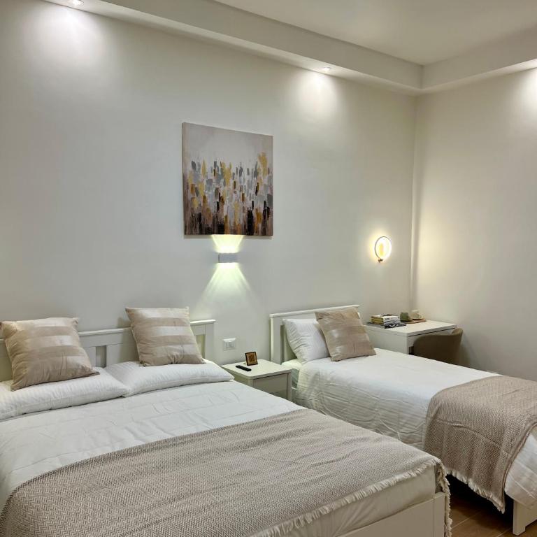 Maison Almo Guesthouse - Camera Matrimoniale con Bagno Privato - 10