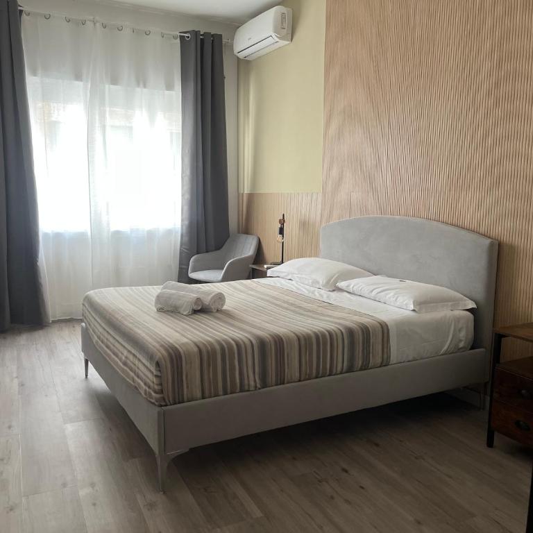 Vatican Fashion Home - Three-Bedroom Apartment - 50
