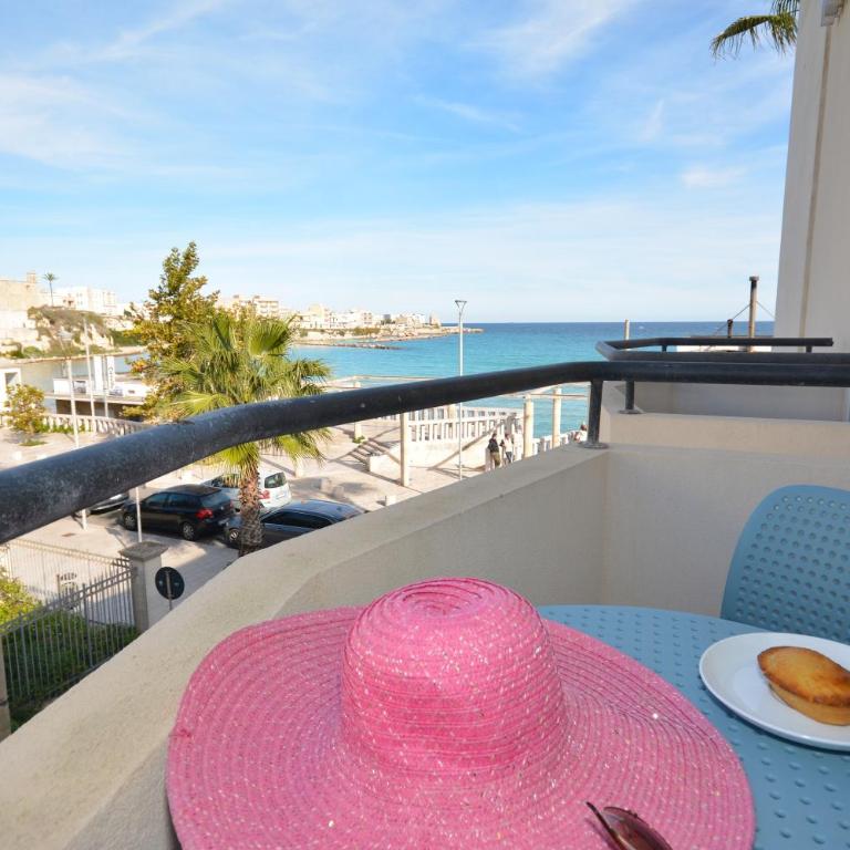 Hotel Miramare - Camera Matrimoniale con Balcone e Vista Mare Laterale - 4