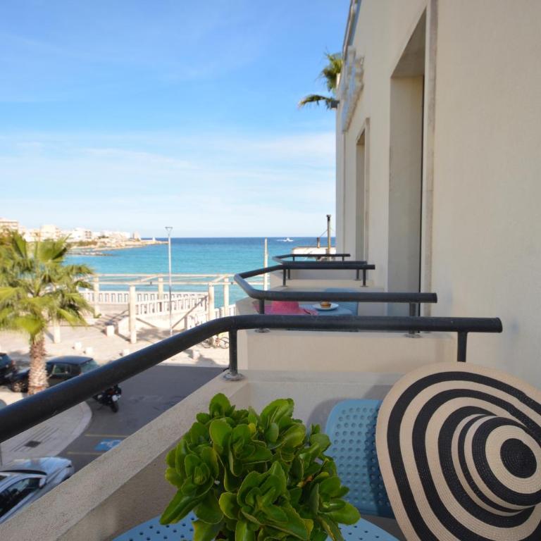 Hotel Miramare - Camera Tripla con Balcone e Vista Mare Laterale - 6