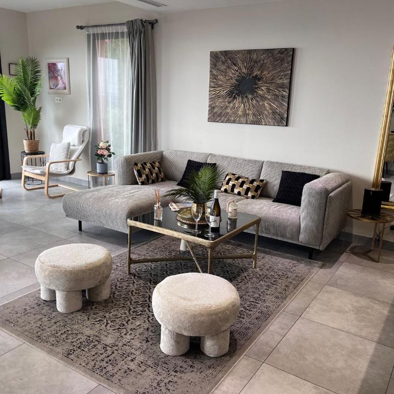 Residence Arc-en-Ciel 5 Star App A with stunning seaview - Appartement 2 Chambres - 8