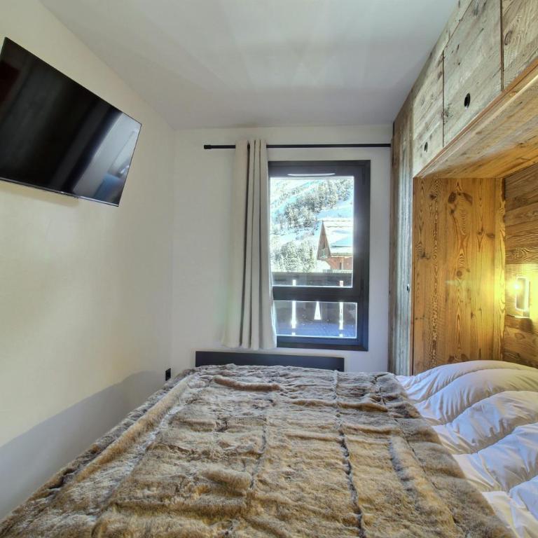 ARC 1950 - Appartement 08 personnes - Départ ski aux pieds - Sauna, Hammam, Jacuzzi, Salle de fitness, Piscine extérieure chauffée - Apartment mit 2 Schlafzimmern und Bergblick - 13