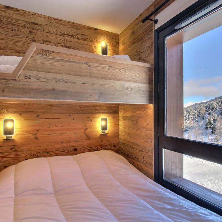 ARC 1950 - Appartement 08 personnes - Départ ski aux pieds - Sauna, Hammam, Jacuzzi, Salle de fitness, Piscine extérieure chauffée - Apartment mit 2 Schlafzimmern und Bergblick - 10