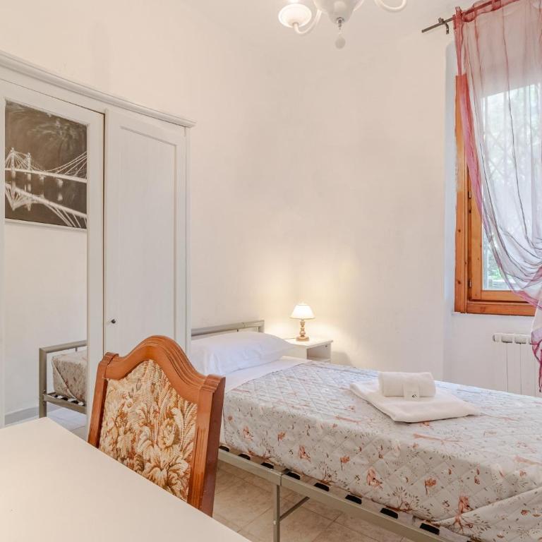 GuestHost - Charm and Comfort in the Heart of Genoa - Two-Bedroom Apartment - 3