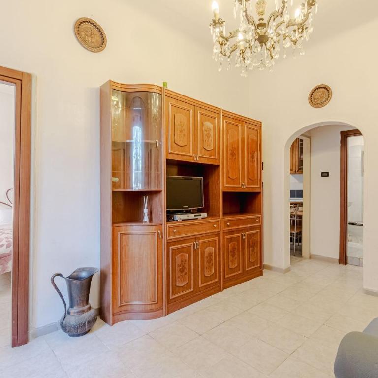 GuestHost - Charm and Comfort in the Heart of Genoa - Two-Bedroom Apartment - 11