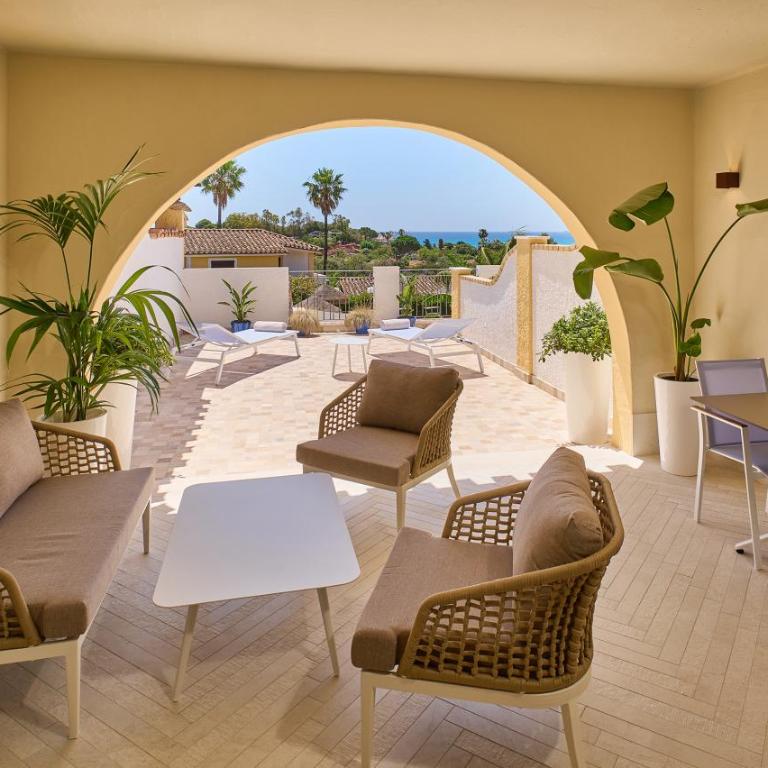 Le Bouganville Rooms Suites and Apartments - Junior Suite con Terrazza e Vista Mare - 9