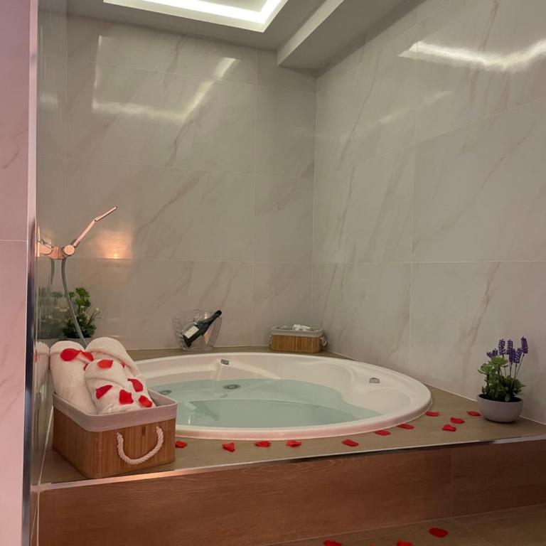 Hacienda Guadalquivir - Habitación Doble con bañera de hidromasaje - 7