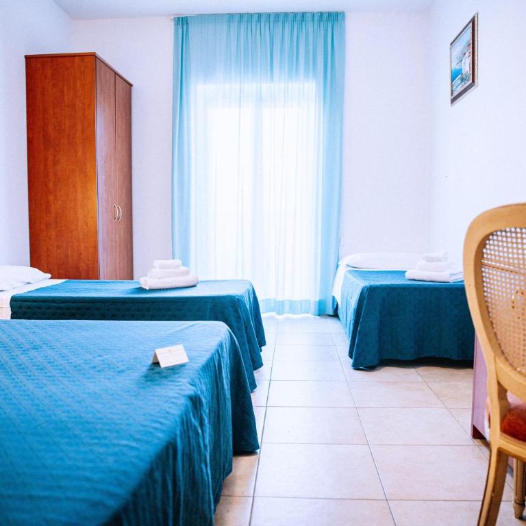 Magnolia Hotel Vieste - Camera Quadrupla Standard - 3