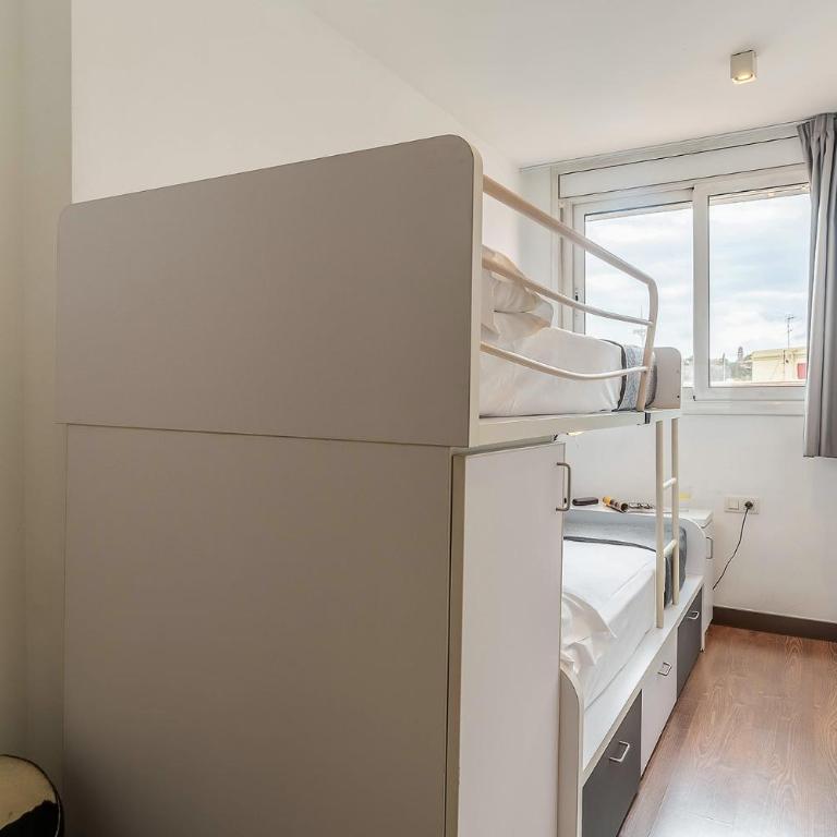 AB Montjuic - Apartamento de 2 dormitorios con terraza - 20