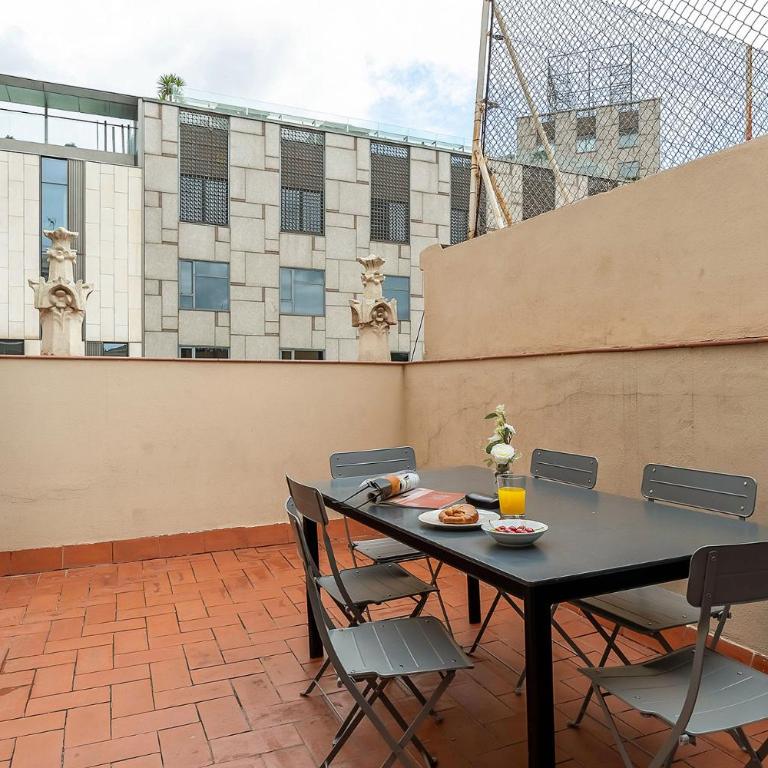 AB Montjuic - Apartamento de 2 dormitorios con terraza - 8
