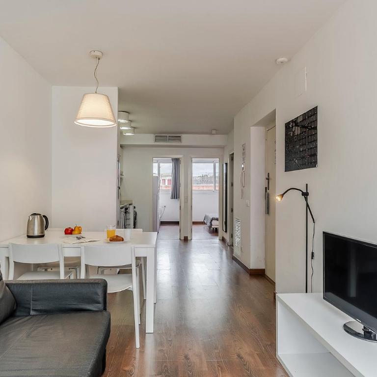 AB Montjuic - Apartamento de 2 dormitorios con terraza - 6