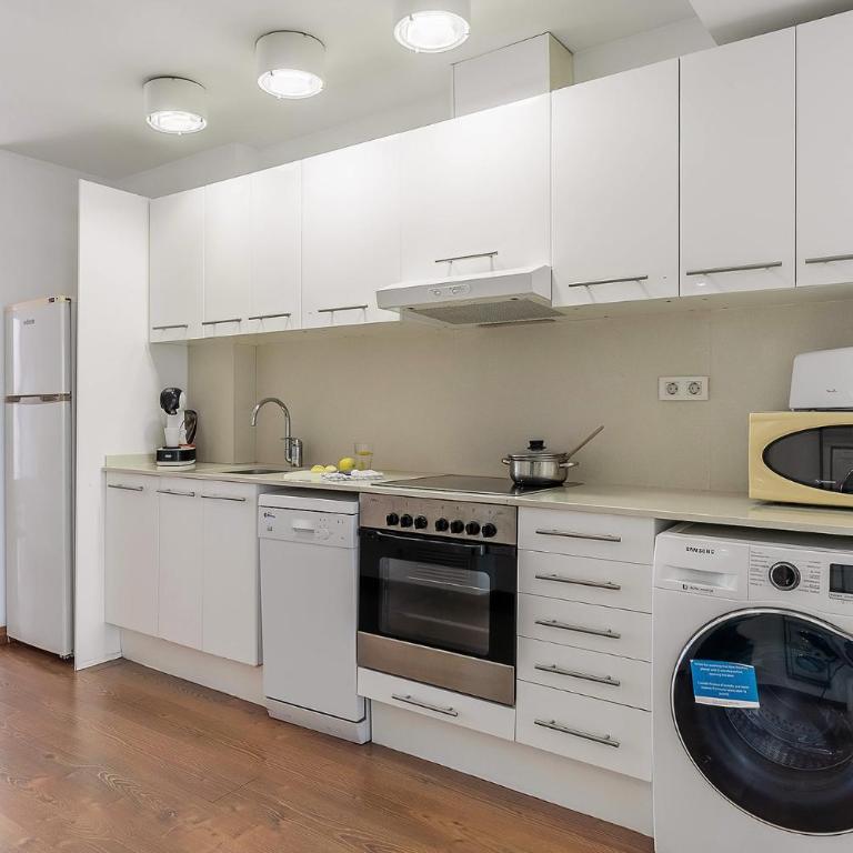 AB Montjuic - Apartamento de 2 dormitorios con terraza - 14