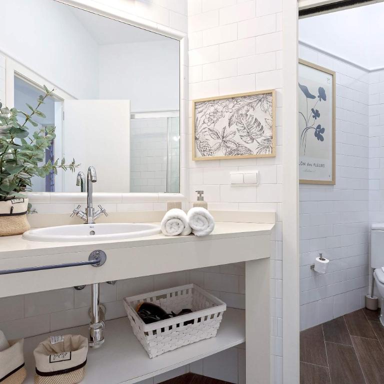 Genteel Home Larios - Apartamento Deluxe de 3 dormitorios - 14