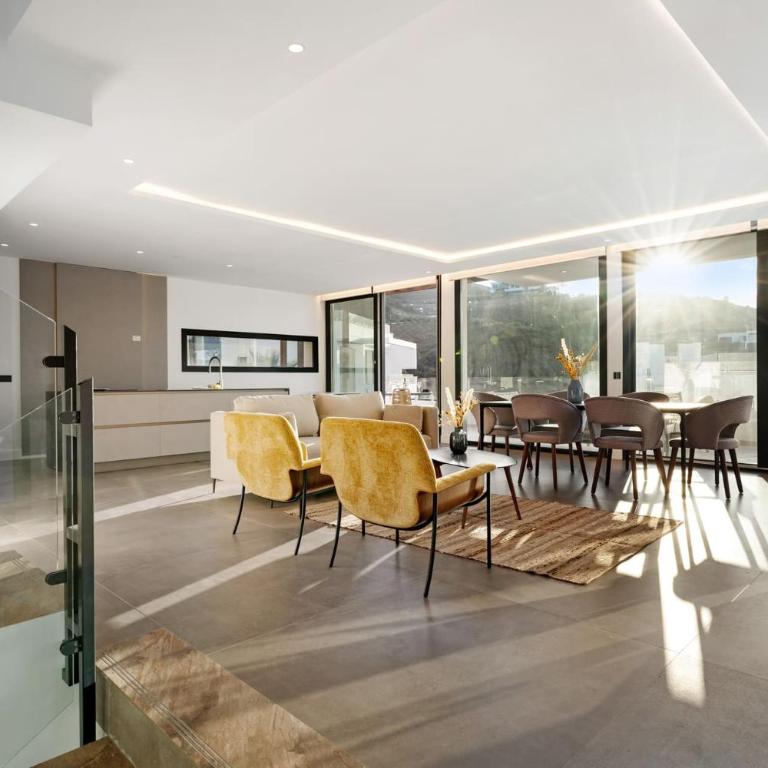 ViVi Homes -Villa Kolibri Pool, Terrace & Golf - Villa Deluxe - 12