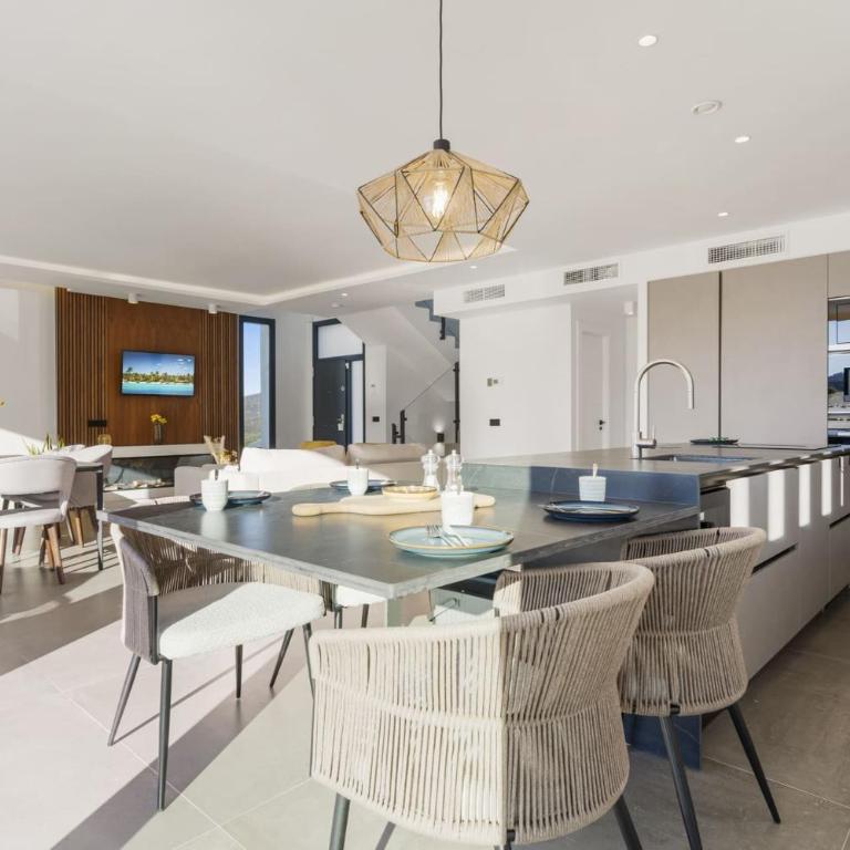 ViVi Homes -Villa Kolibri Pool, Terrace & Golf - Villa Deluxe - 38