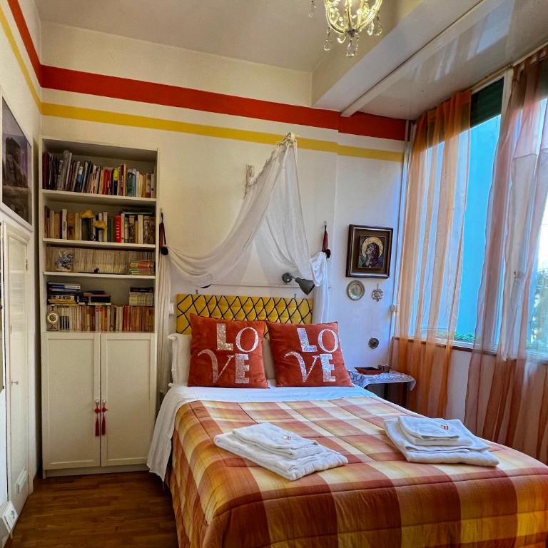 BB Tre Gigli Firenze stazione, via Palazzuolo 55 - Camera Matrimoniale con Bagno Privato Esterno - 7