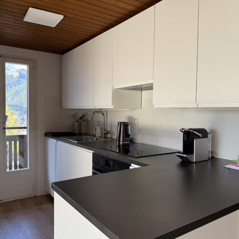 Chalet Schweizerhof 4 - Familienapartment mit 2 Schlafzimmern und Aussicht - 8