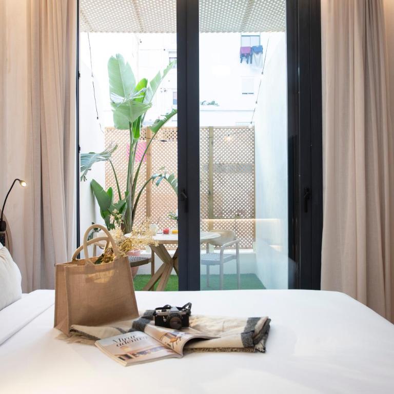 Nomad Haux Mestalla - Double Room with Terrace - 6