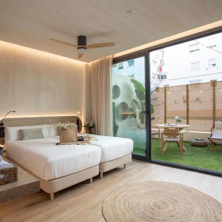 Nomad Haux Mestalla - Double Room with Terrace - 4