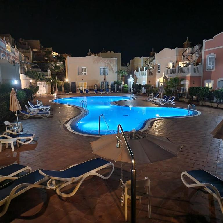 Sunset Rooftop Terrace apartment - One-Bedroom Apartment - 22