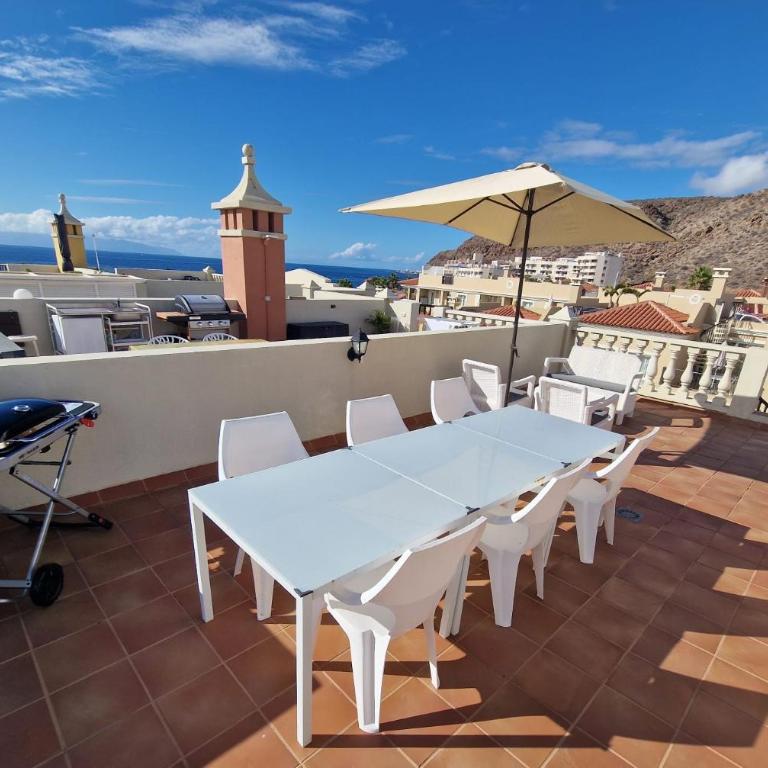 Sunset Rooftop Terrace apartment - One-Bedroom Apartment - 5