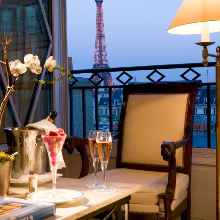 Le Dokhan's Paris Arc de Triomphe, a Tribute Portfolio Hotel - Suite Lit Queen-Size avec Canapé-Lit - Vue sur Tour Eiffel - 1