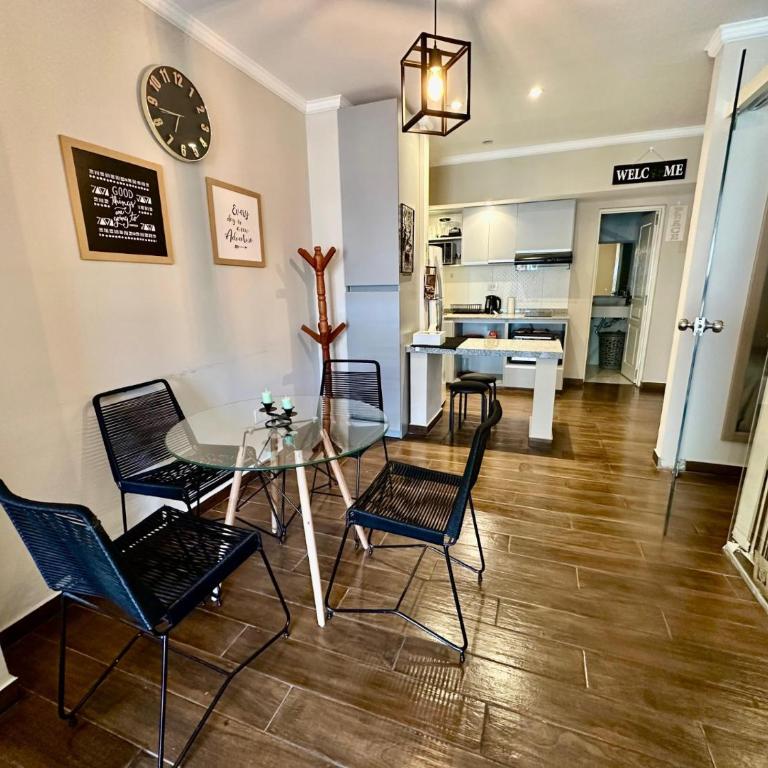 Best in Camba Cua, A metros de la costanera y del centro de la ciudad, ubicacion inmejorable, cerca de la playa, dpto moderno, completamente equipado, con balcon, con todo lo necesario para una estadia comoda y placentera - Apartamento de 1 dormitorio - 3