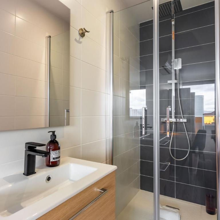 Le Prouvé II - Très bel appartement climatisé - Appartement 4 Chambres - 5