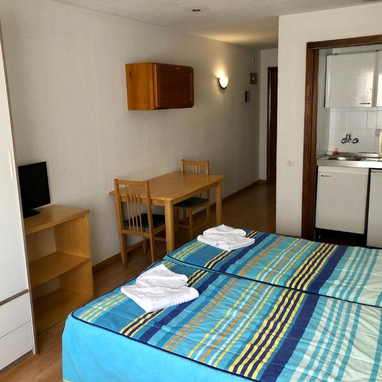 Apartamentos Goya 75 - Studio - 8