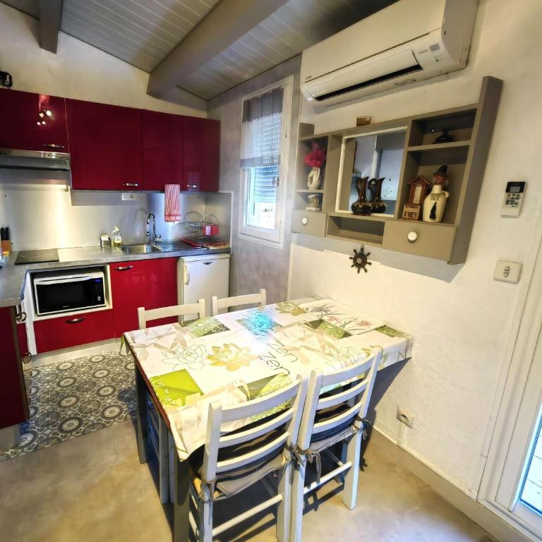 Appartement climatisé 5 pers, parking, proche plage - FR-1-607-66 - Appartement (5 Adultes) - 1