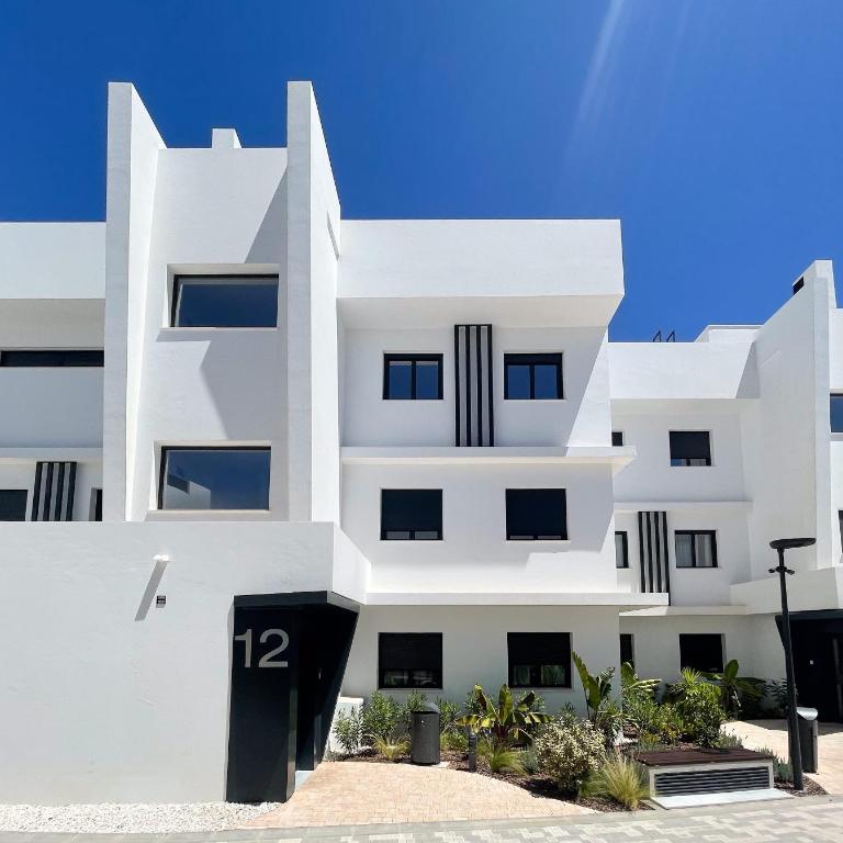 Mirador Estepona Hills Luxury Resort Estepona Hills Gym Pools Restaurants - Apartment - 2