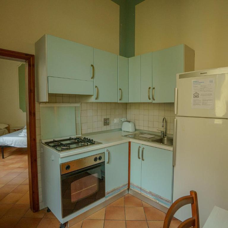 Tranquil Suite Near Museums and Train Station - Apartment - 9