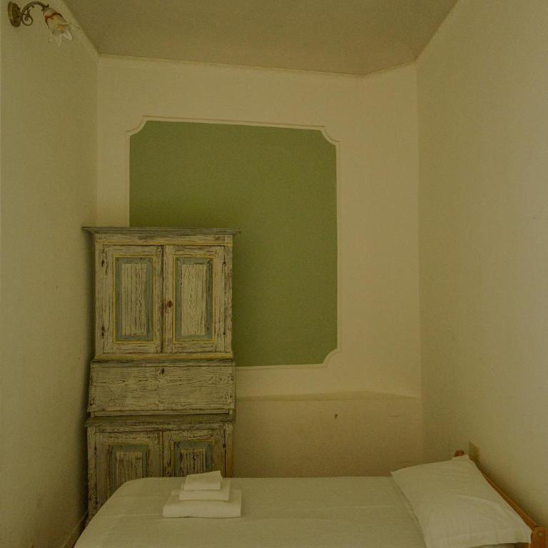 Tranquil Suite Near Museums and Train Station - Apartment - 27