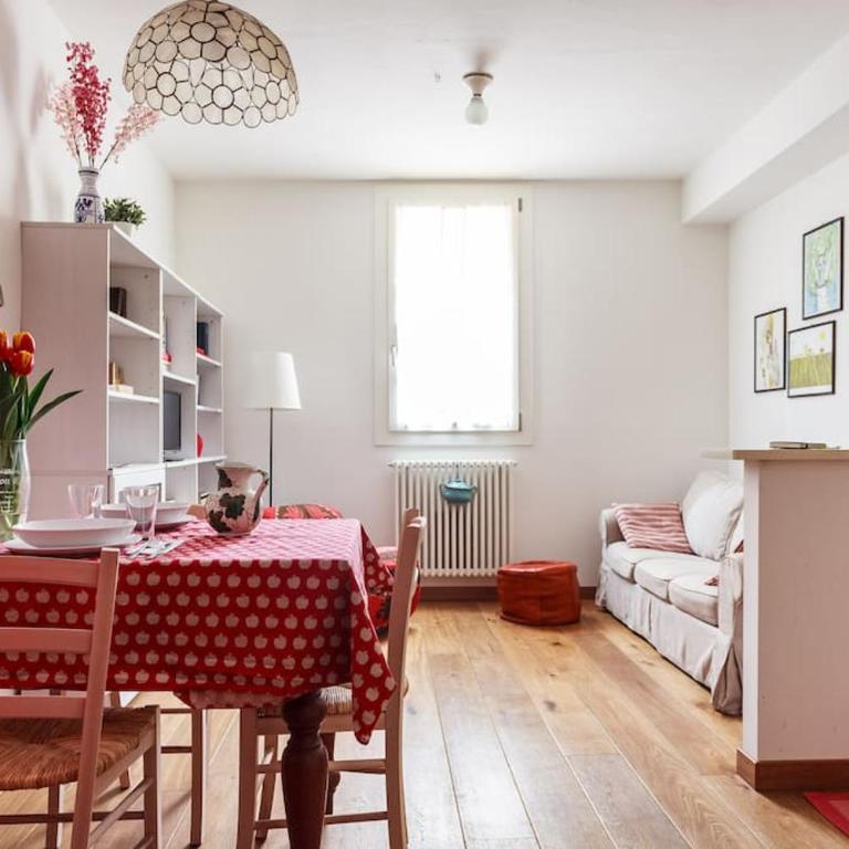Appartamento rétro in centro storico - Appartamento Standard con 2 Camere da Letto - 1