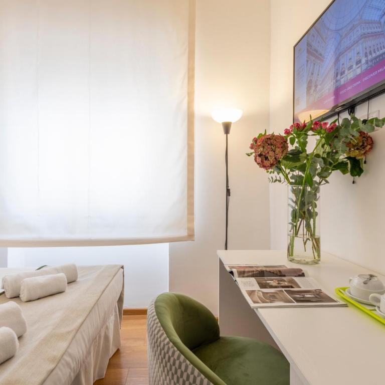 Home Flowers Milano - Deluxe Room - 1